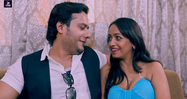 Smooching 2022 Hindi Hot Short Film